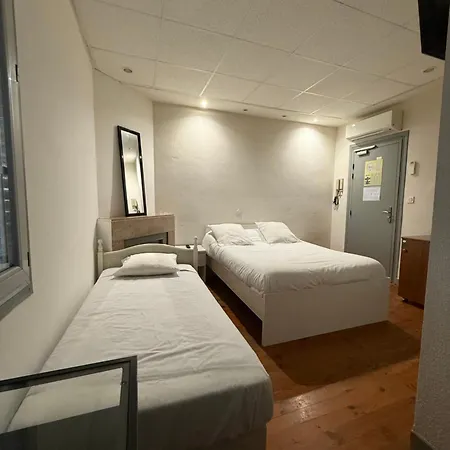 Relais Sud 2* Валанс