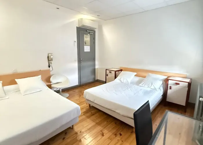 Relais Sud 2* Valence (Drome)