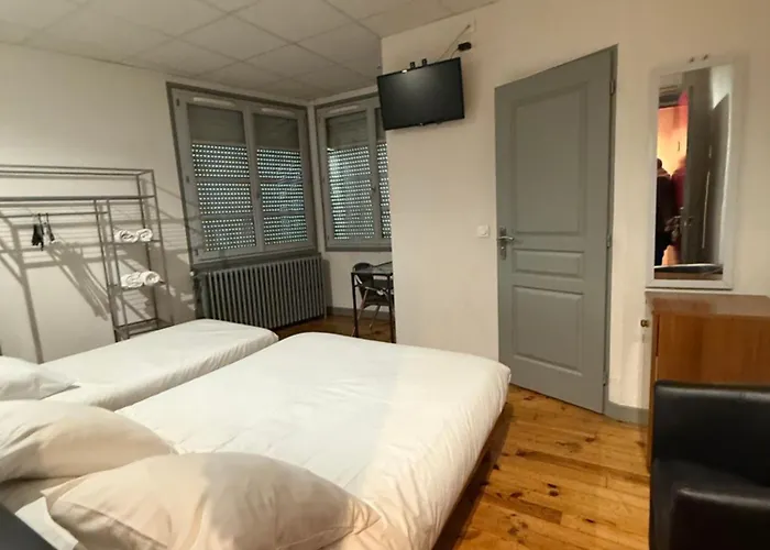 Relais Sud 2* 발랑스